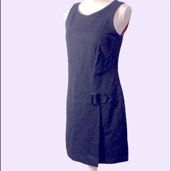 White House black market sleeveless black dress. Sz 6 - Picture 1 of 10